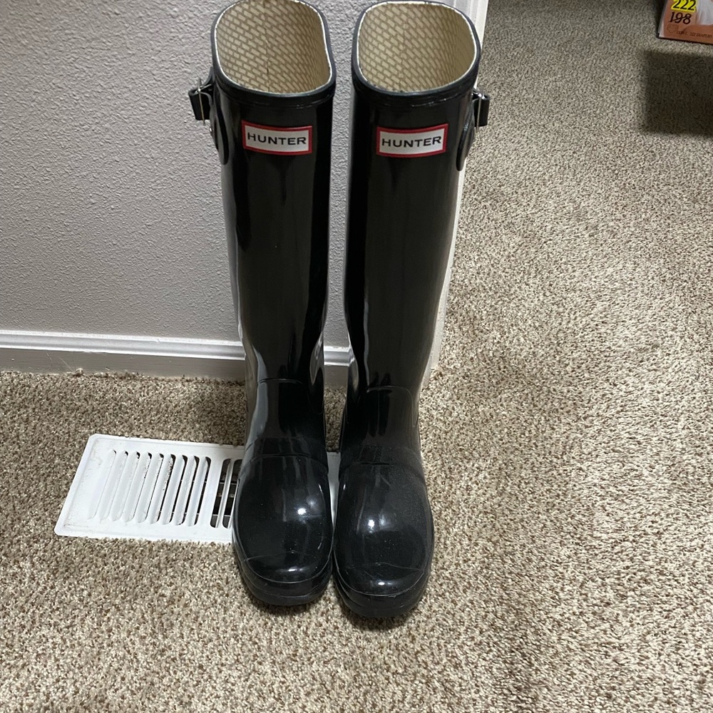 Hunter Women's Original Tall Gloss Rain Boots